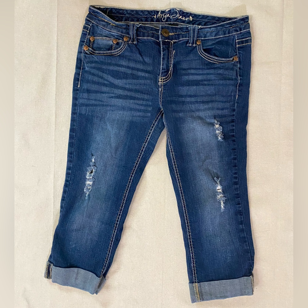 Ariya Denim Capri
